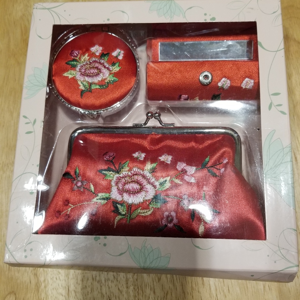 HOST PICK - PURSE with compact mirror, lipstick holder…